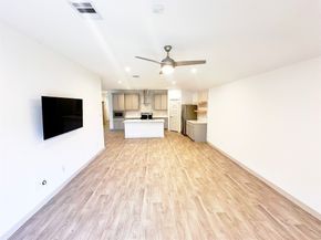 2905 Chase Cross Lane, Houston TX 77047
