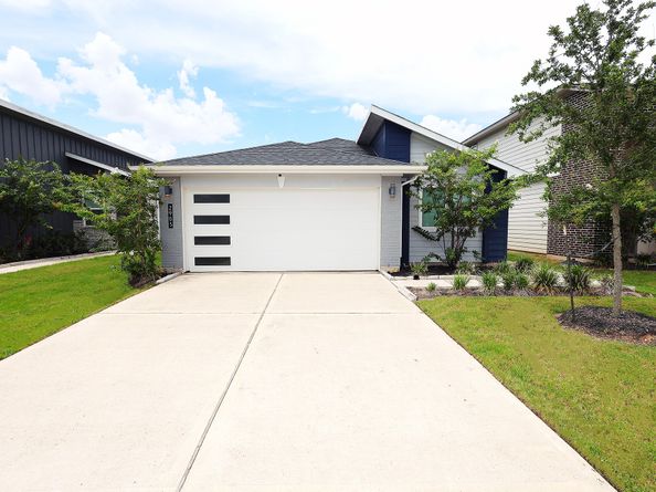 2905 Chase Cross Lane, Houston TX 77047