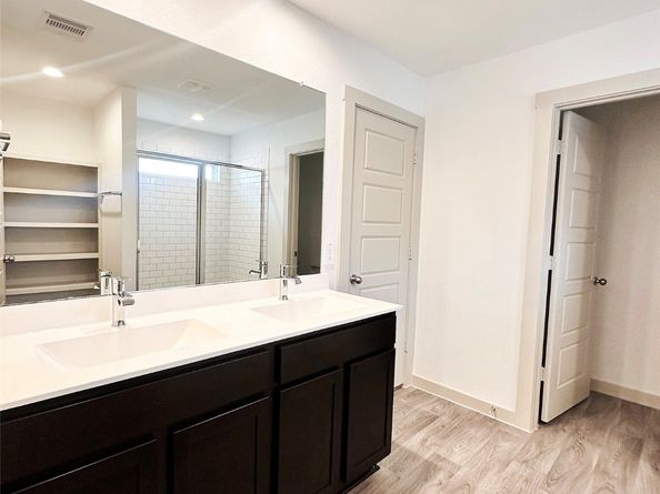 2905 Chase Cross Lane, Houston TX 77047