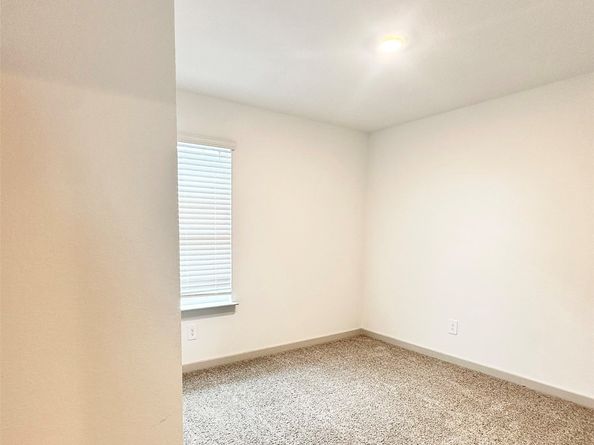 2905 Chase Cross Lane, Houston TX 77047