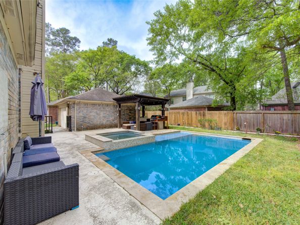 14 Treestar Place, Spring TX 77381