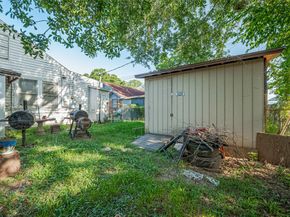 2416 Cumberland Street, Houston TX 77023