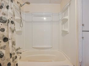 2416 Cumberland Street, Houston TX 77023