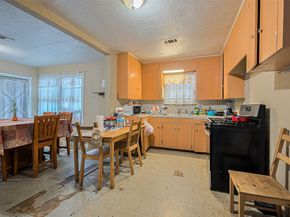 2416 Cumberland Street, Houston TX 77023