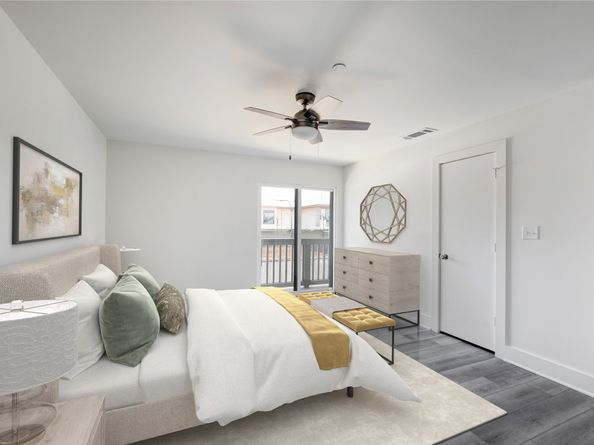 2829 Timmons Lane 206, Houston TX 77027
