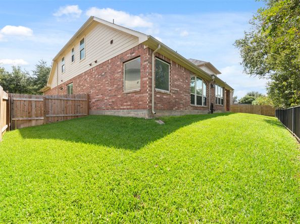 2408 Ellis Park Lane, Conroe TX 77304