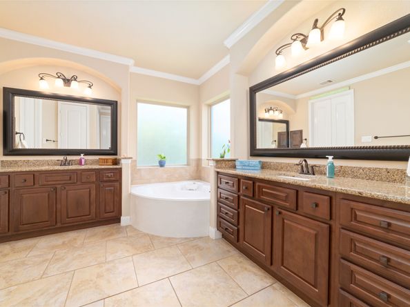 2408 Ellis Park Lane, Conroe TX 77304