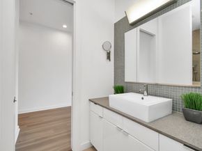 207 Pierce Street 301, Houston TX 77002