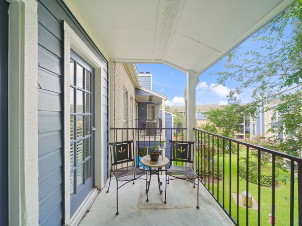 18519 Egret Bay Boulevard 1510, Webster TX 77058