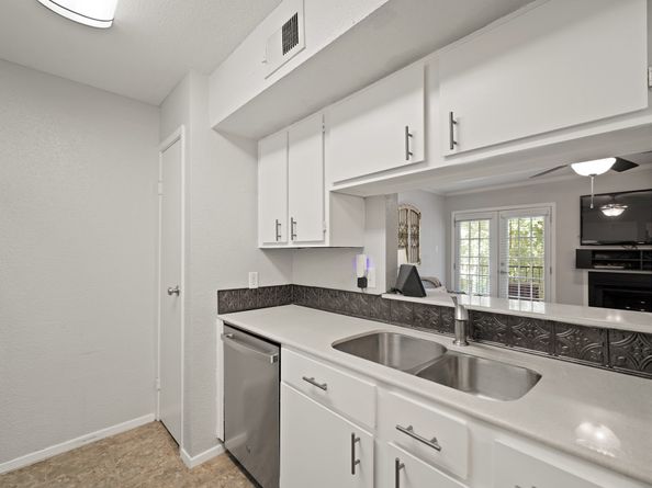 18519 Egret Bay Boulevard 1510, Webster TX 77058