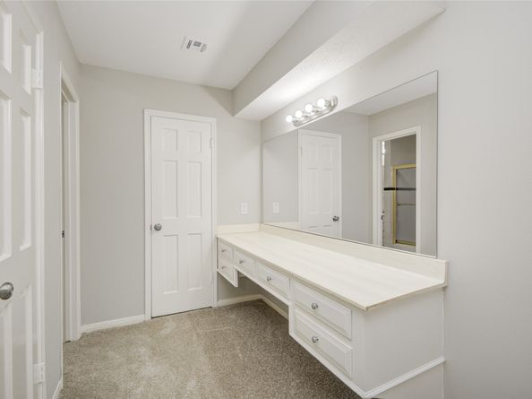 5330 Boyce Springs Drive, Houston TX 77066