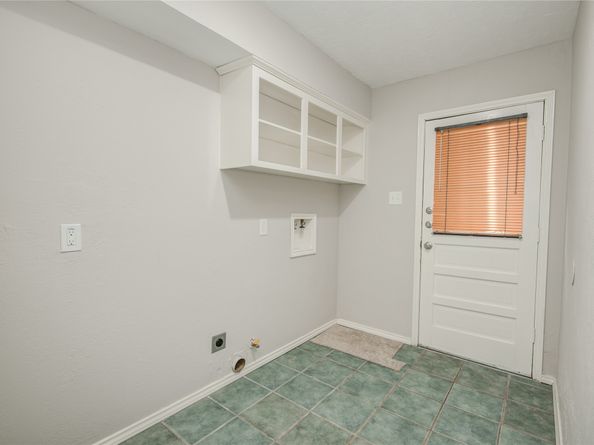 5330 Boyce Springs Drive, Houston TX 77066