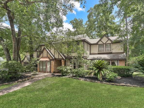 10610 Whisperwillow Place, The Woodlands TX 77380
