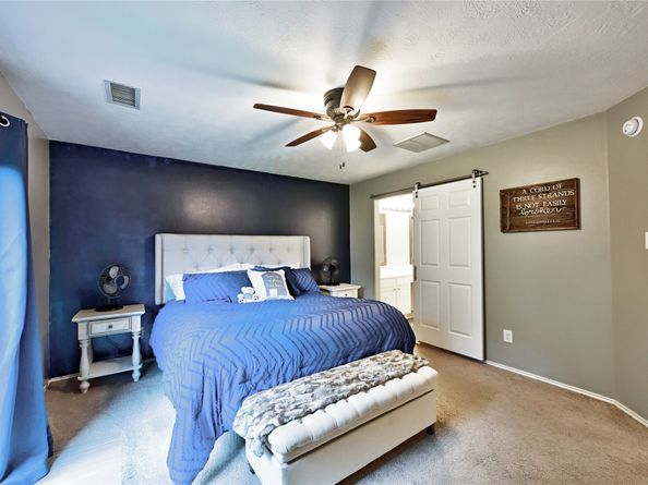 32106 Willow Creek Park, Conroe TX 77385