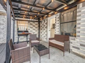 8222 Viny Ridge Drive, Houston TX 77083