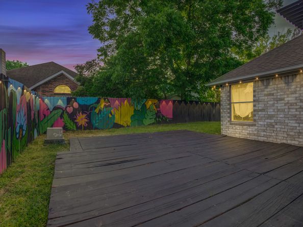 8222 Viny Ridge Drive, Houston TX 77083