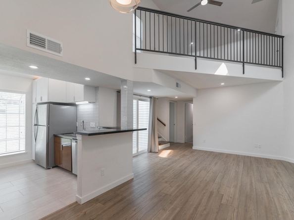 9809 Richmond Avenue A13, Houston TX 77042