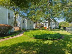 9809 Richmond Avenue A13, Houston TX 77042