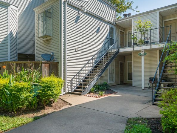 9809 Richmond Avenue A13, Houston TX 77042