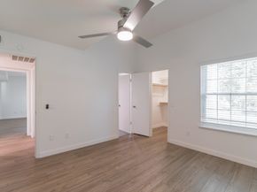 9809 Richmond Avenue A13, Houston TX 77042