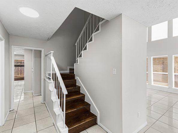 8712 Covent Garden St Street, Houston TX 77031