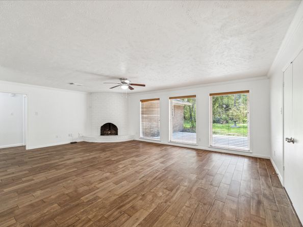 2158 Little Cedar Drive, Kingwood TX 77339