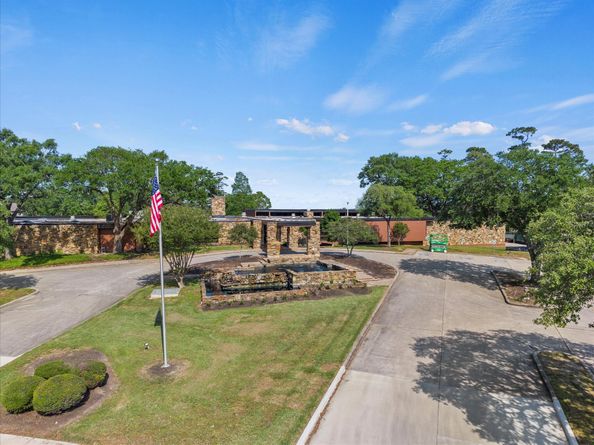 19219 Nehoc Lane, Humble TX 77346