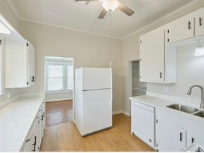 219 W 13th Street, Houston TX 77008