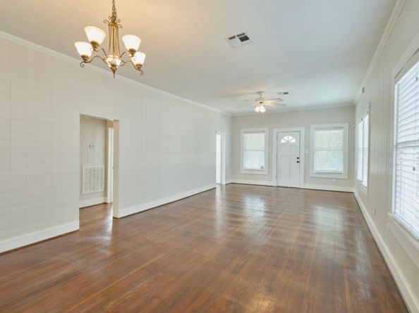 219 W 13th Street, Houston TX 77008