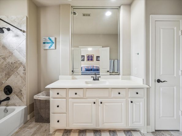 2727 Stuart Manor Manor, Houston TX 77082