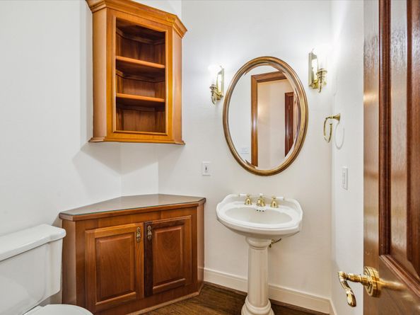 30 Halfmoon Court, The Woodlands TX 77380