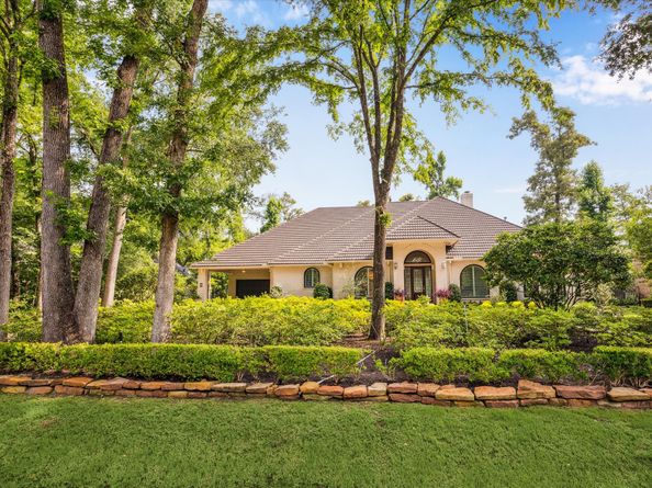 30 Halfmoon Court, The Woodlands TX 77380