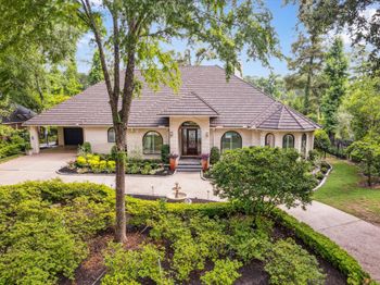 30 Halfmoon Court
