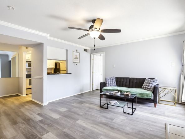 18519 Egret Bay Boulevard 1517, Houston TX 77058