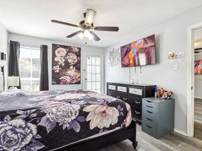 18519 Egret Bay Boulevard 1517, Houston TX 77058