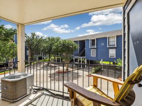 18519 Egret Bay Boulevard 1517, Houston TX 77058