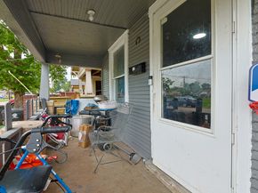 702 72nd Street, Houston TX 77011