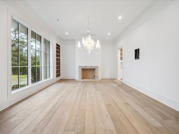3653 Chevy Chase Drive, Houston TX 77019