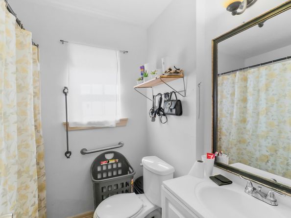 2105 Russell Street, Houston TX 77026
