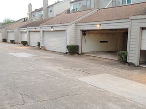 1071 Country Place Drive 1071, Houston TX 77079