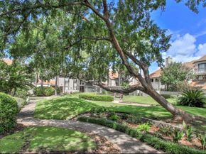 1071 Country Place Drive 1071, Houston TX 77079