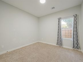 336 De Haven Street, Houston TX 77029