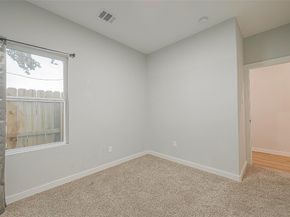 336 De Haven Street, Houston TX 77029