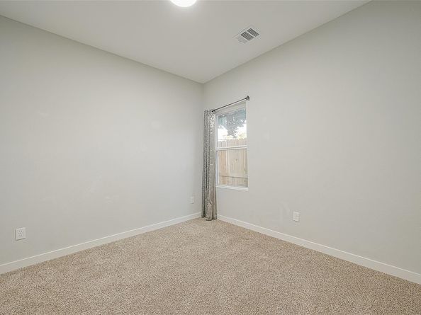 336 De Haven Street, Houston TX 77029