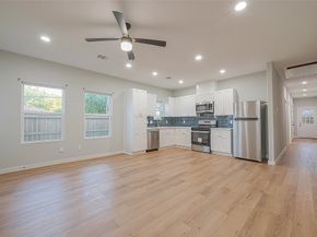 336 De Haven Street, Houston TX 77029