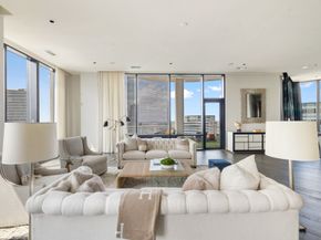 1409 Post Oak Boulevard 2702, Houston TX 77056