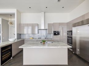 1409 Post Oak Boulevard 2702, Houston TX 77056