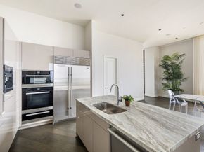1409 Post Oak Boulevard 2702, Houston TX 77056