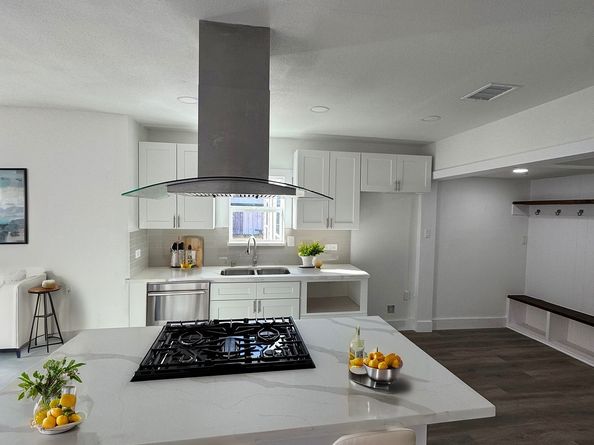 7909 Goode Street, Houston TX 77012