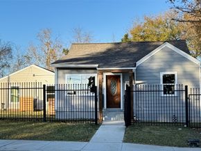 7909 Goode Street, Houston TX 77012